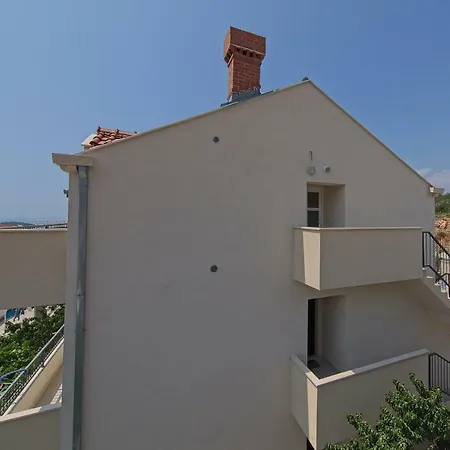 Dvina * Dubrovnik